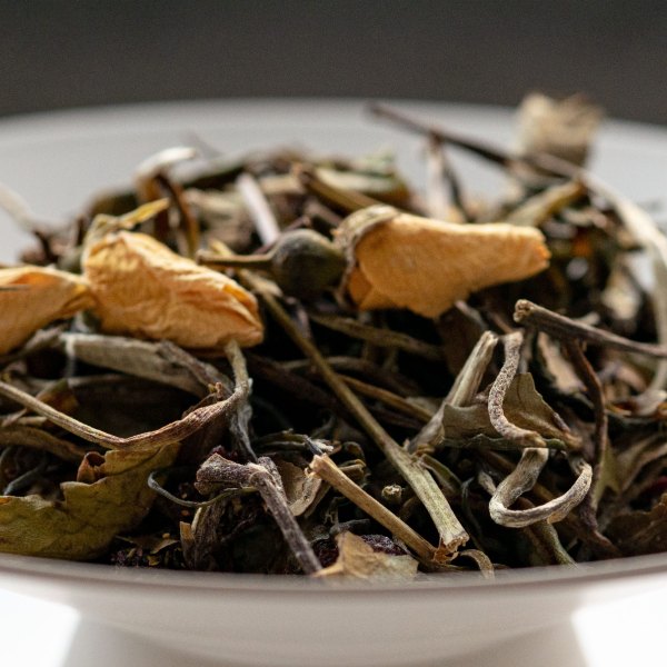 Lychee & Passionfruit - Pouch — Gallery 1